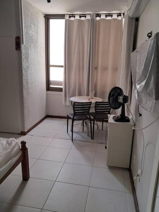 Aconchegante 02 Na De Amaralina Apartamento
